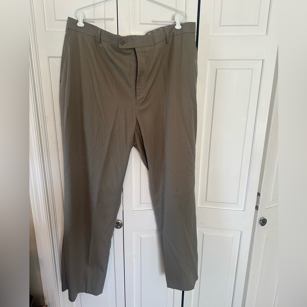 Meeting Street Men’s Dress Pants 40x32 Tan Flat Front